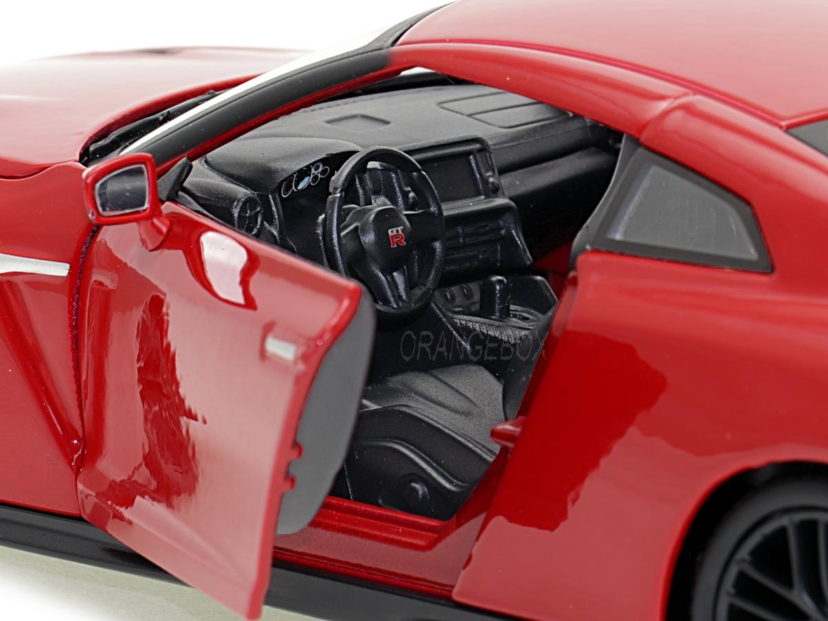 Nissan GT-R R35 2017 Bburago 1:24 Vermelho - 19 anos! Loja on-line
