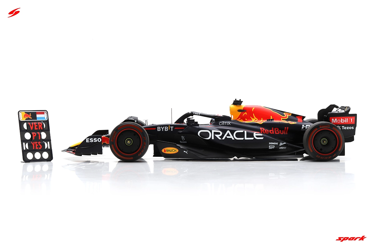 Fórmula 1 Oracle Red Bull Racing RB18 Winner Dutch 2022 Verstappen