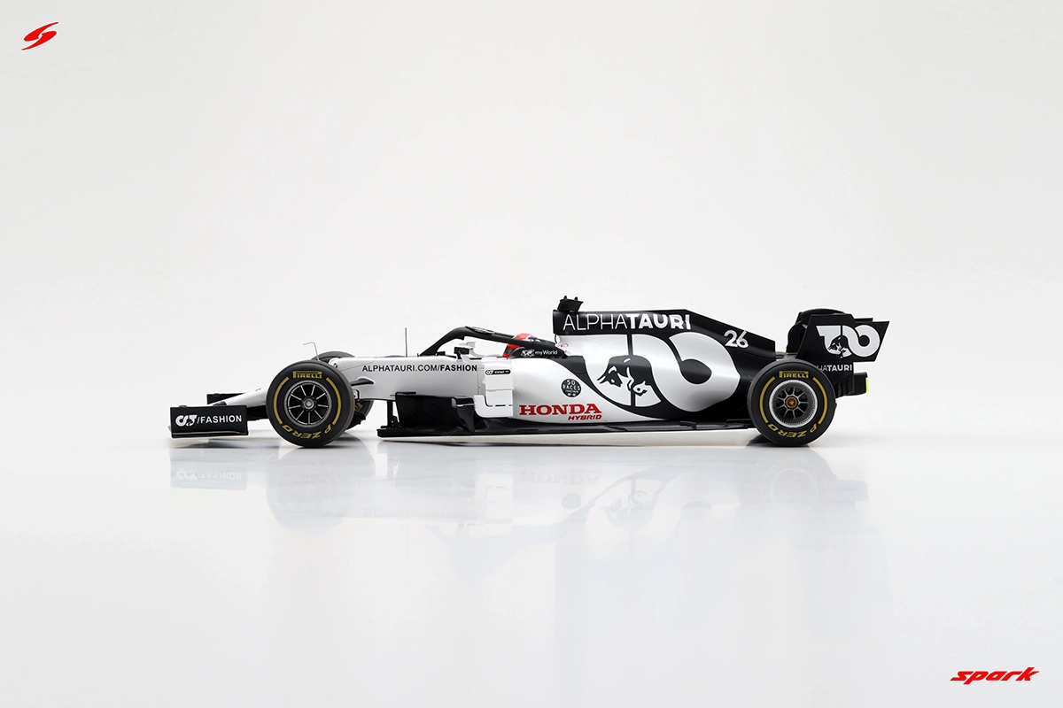 Fórmula 1 Alpha Tauri AT01 F1 Italian 2020 Daniil Kvyat 1:18 Spark
