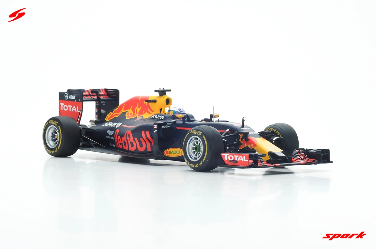 Fórmula 1 Red Bull Racing Tag Heuer RB12 Malaysian 2016 Daniel
