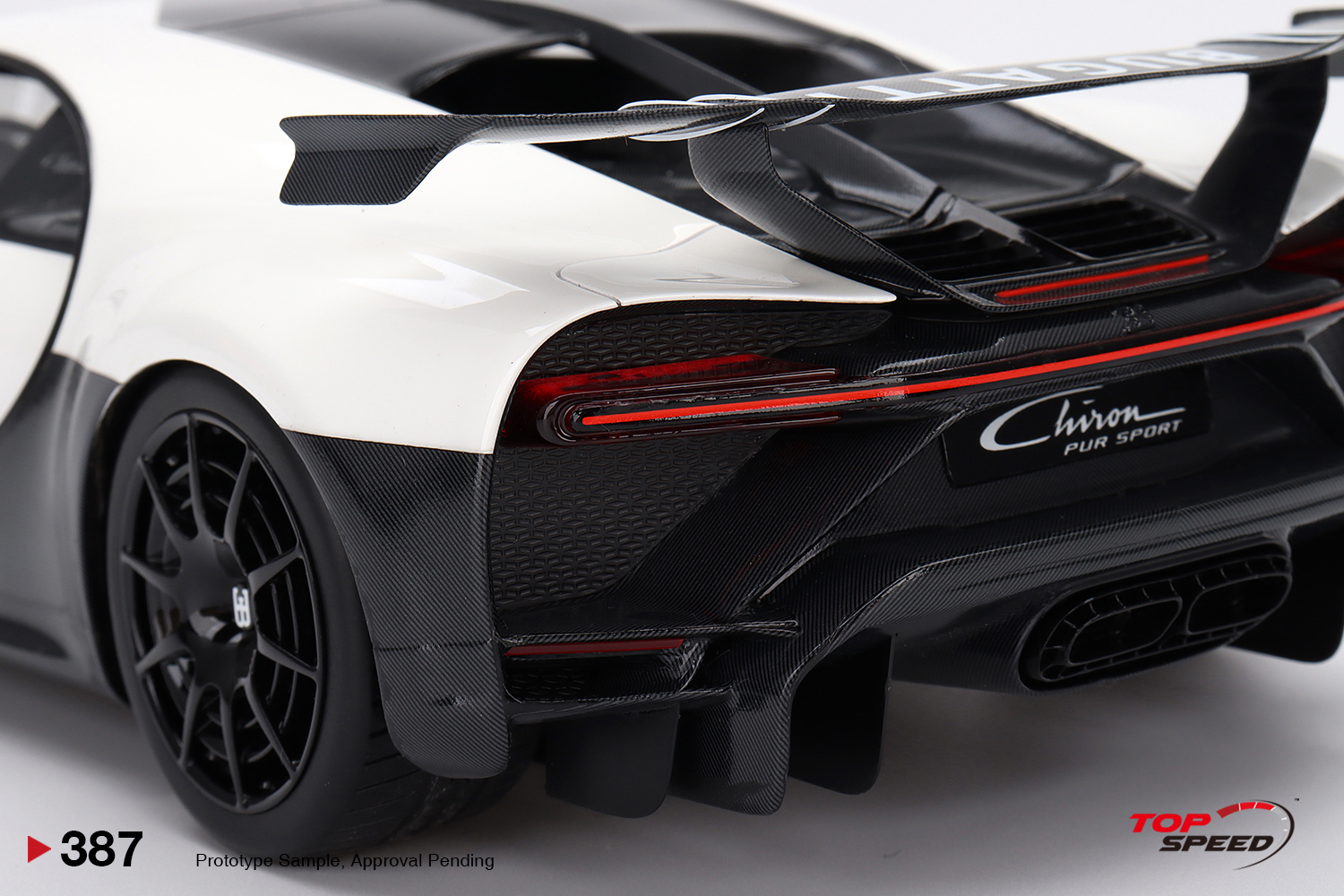 Bugatti Chiron Pur Sport 1:18 TopSpeed Branco - 20 anos! Loja on