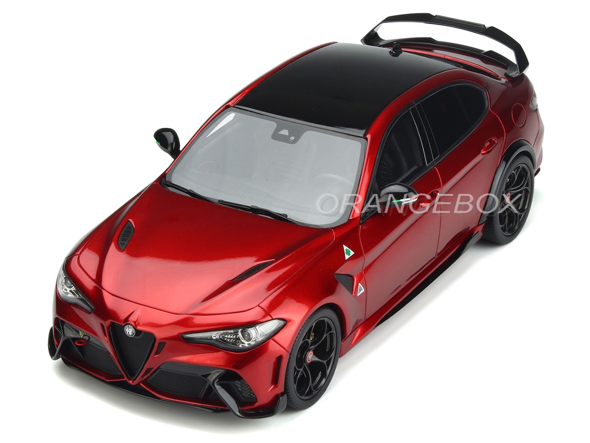 Alfa Romeo Giulia GTAm 2020 1:18 OttOmobile Vermelho - 20 anos