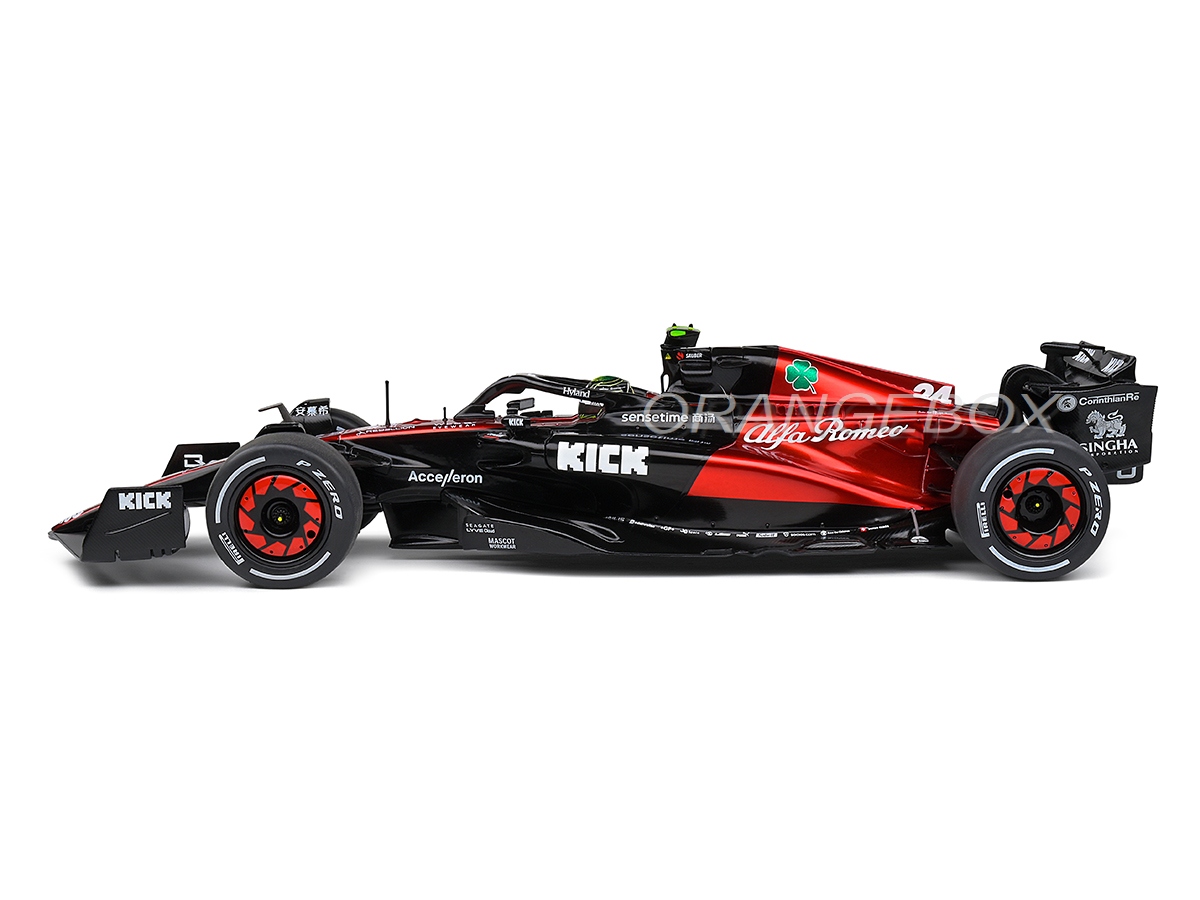 Fórmula 1 Alfa Romeo C43 Zhou Guanyu 2023 1:18 Solido - 20 anos
