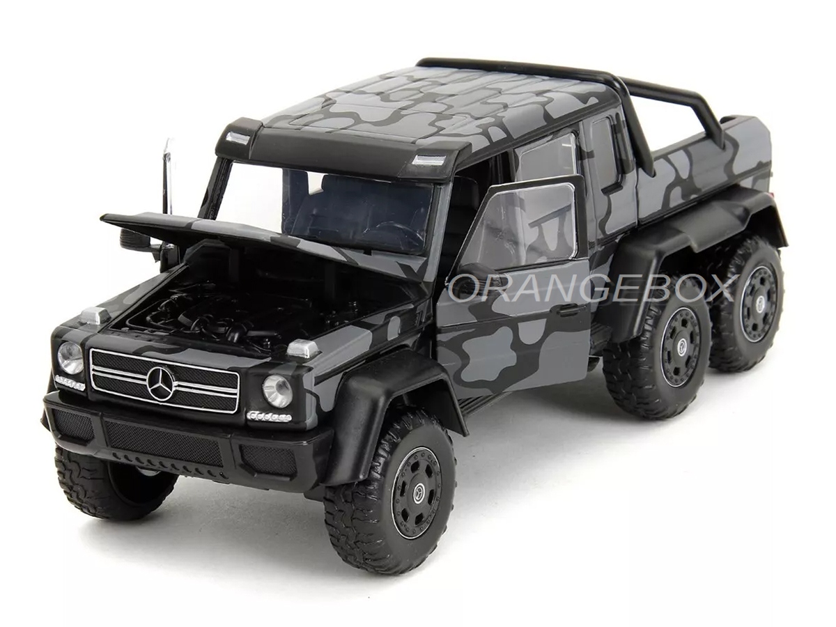 Mercedes Benz AMG G63 6X6 1:24 Jada Toys Pink Slips - 20 anos
