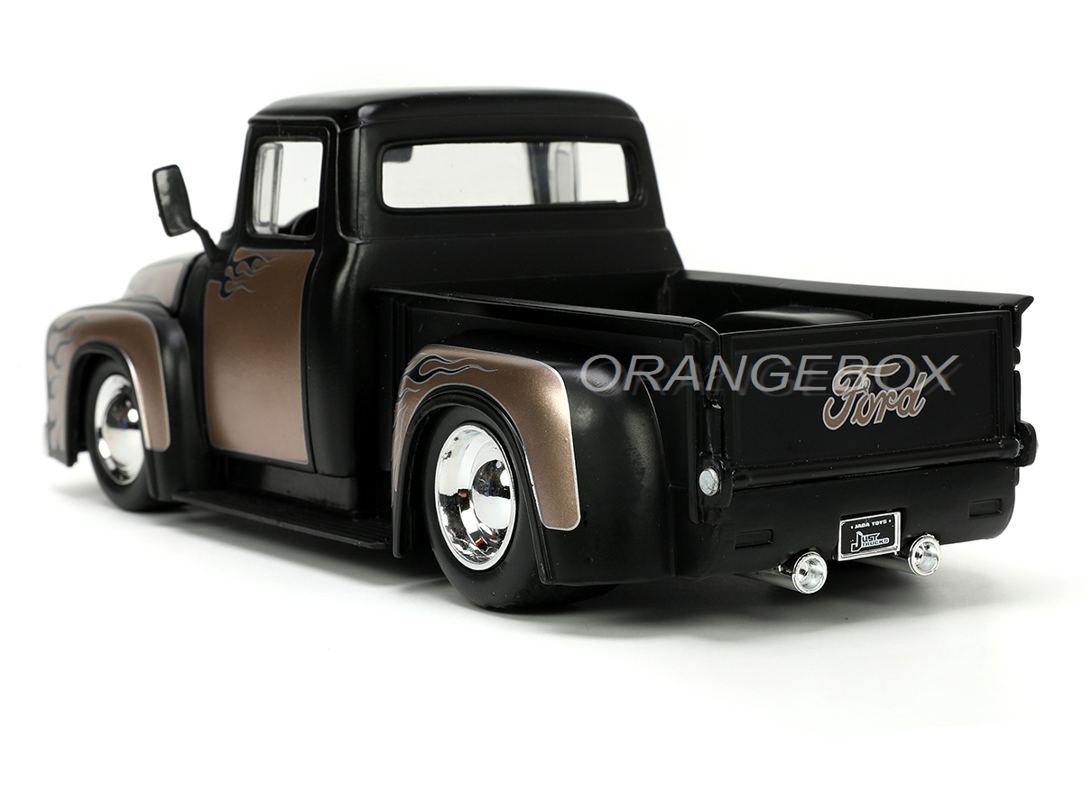 Ford F-100 Pick-Up 1956 1:24 Jada Toys Preto + Estante com Rodas