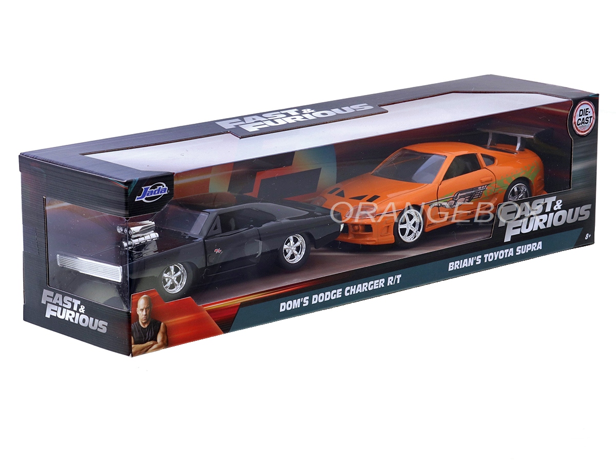 Dom's Dodge Charger R/T + Brian's Toyota Supra Velozes e Furiosos