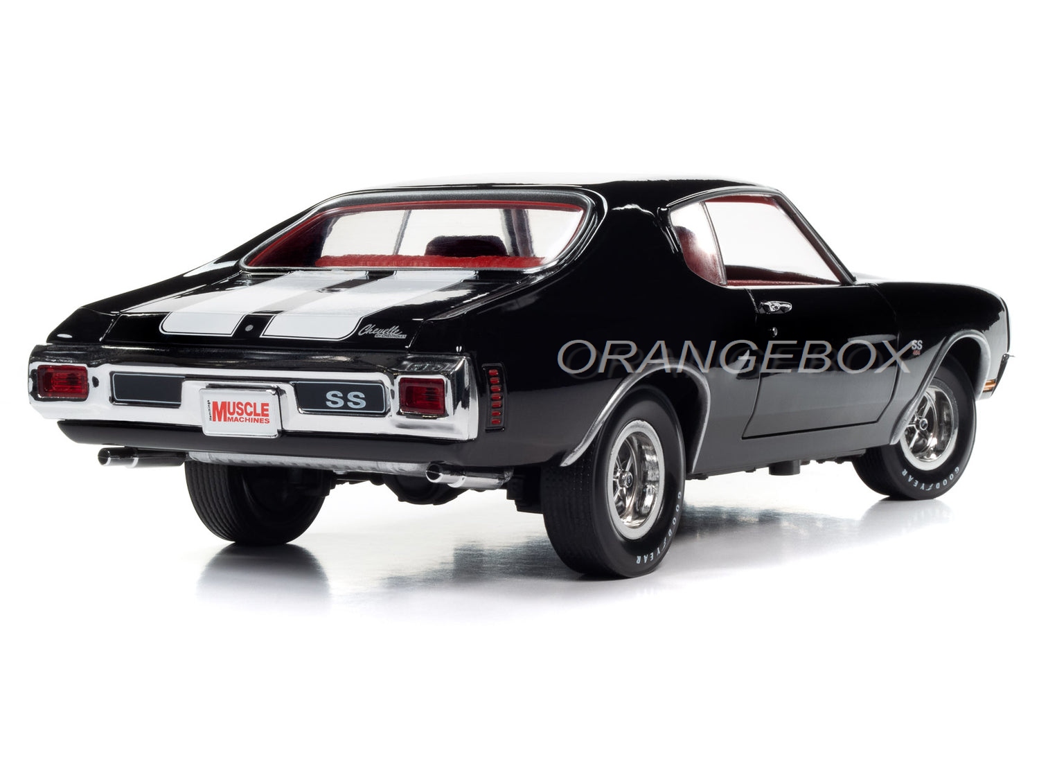 Chevrolet Chevelle SS 1970 Muscle Machines 1:18 Autoworld Preto
