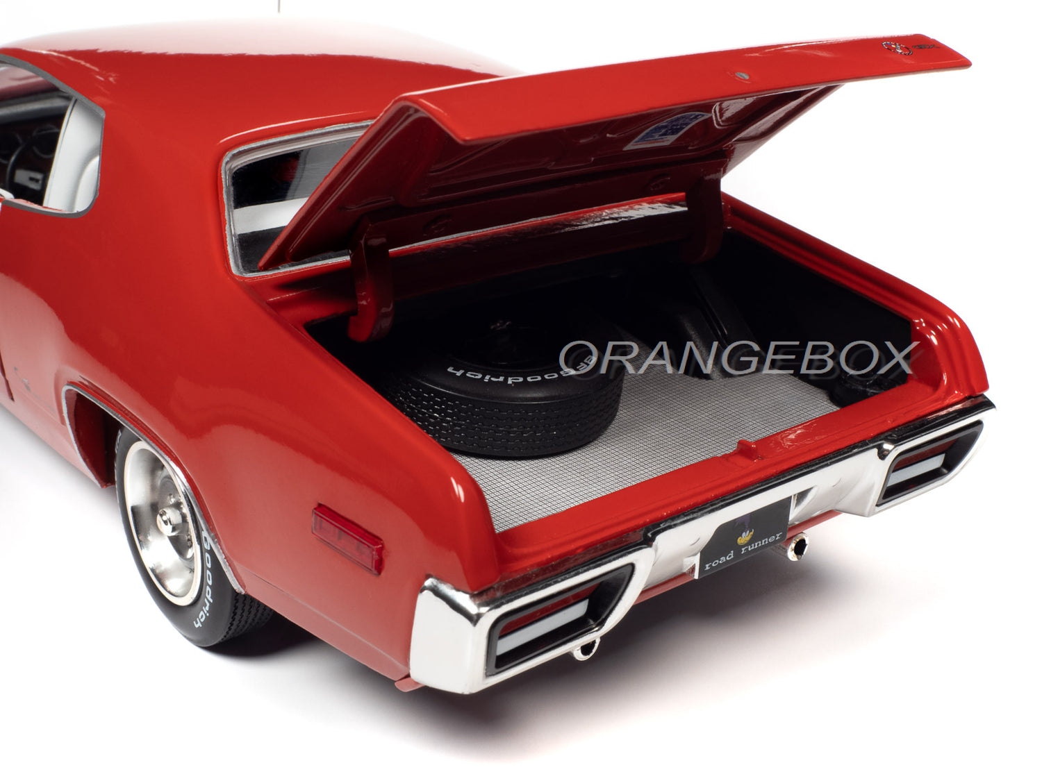 Plymouth Road Runner GTX 1972 1:18 Autoworld Vermelho - 20 anos