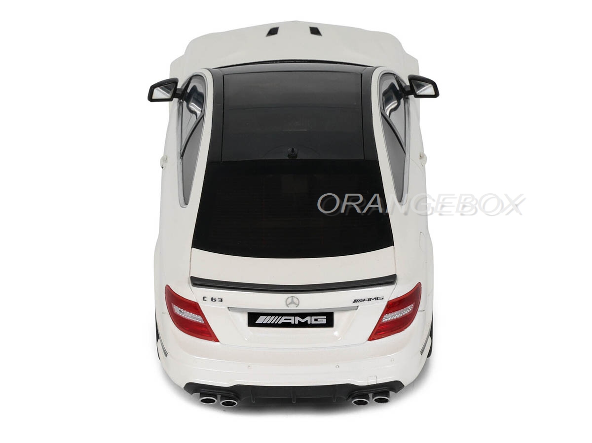 Mercedes Benz C63 AMG Edition 507 2023 1:18 GT Spirit - 18 Mercedes Benz C63 AMG Edition 507 2023 1:18 GT Spirit - 18