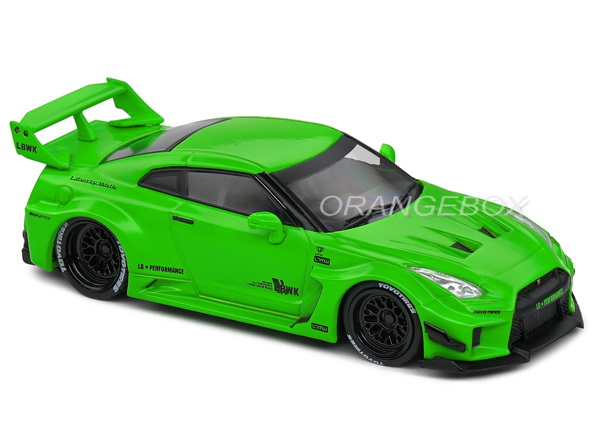 Nissan GT-R (R35) Liberty Walk Body Kit 1:43 Solido Verde - 19