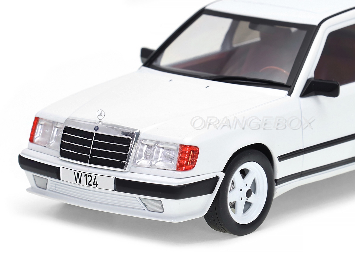 ModelCarGroup 1:18 Mercedes-Benz W124 Tuning Année de