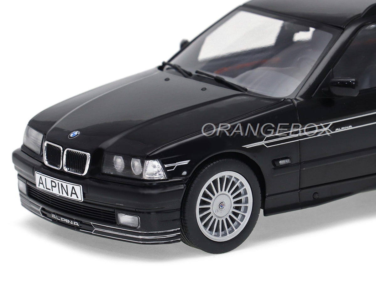 BMW Alpina B3 (E36) 3.2 Touring 1995 1:18 MCG Preto - 20 anos