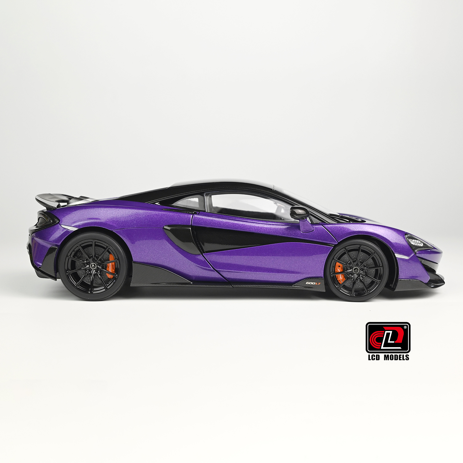 Miniature McLaren 600LT - Violet - 1/18 - Solido S1804502 - Neuve