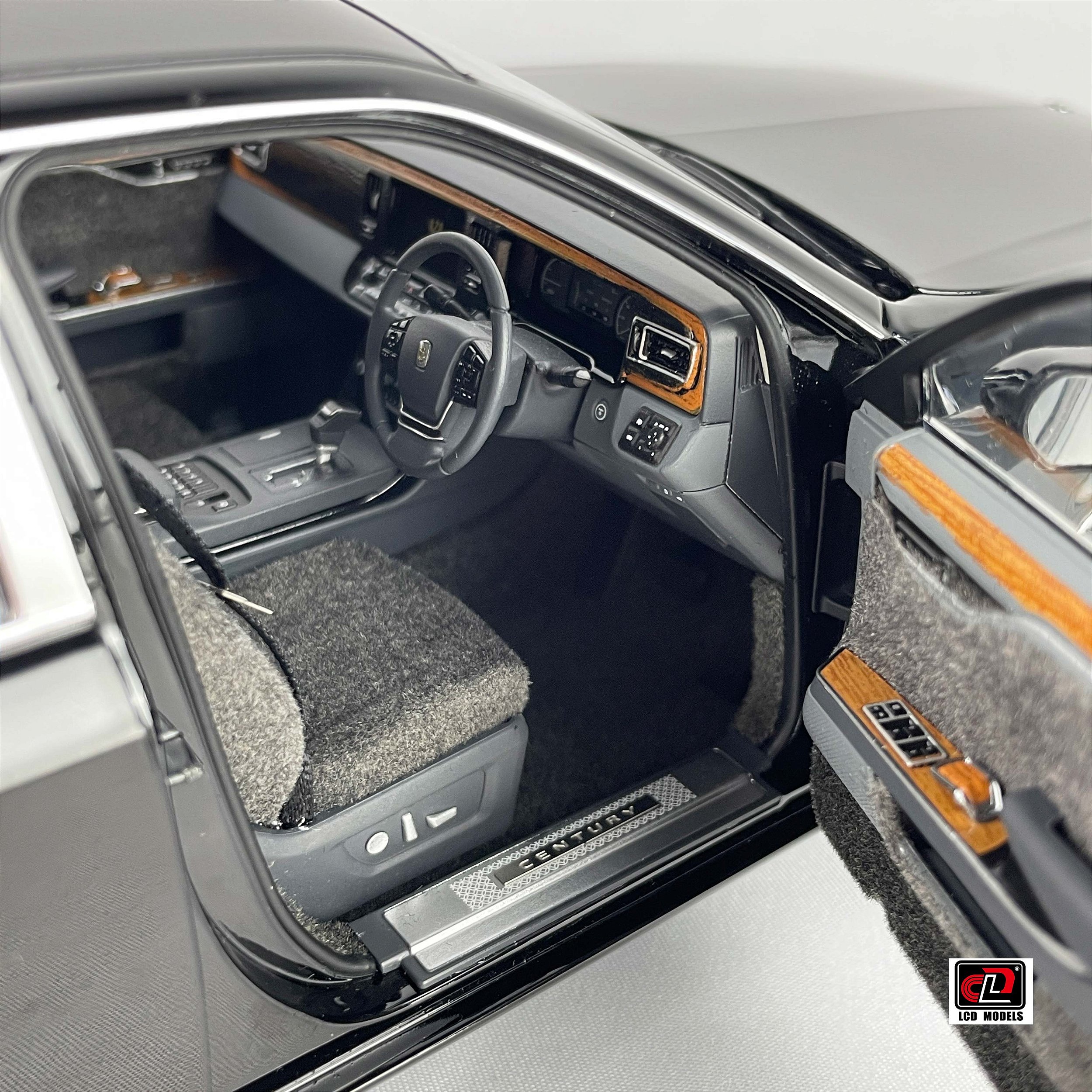 Toyota Century 1:18 LCD Models Preto - 20 anos! Loja on-line de