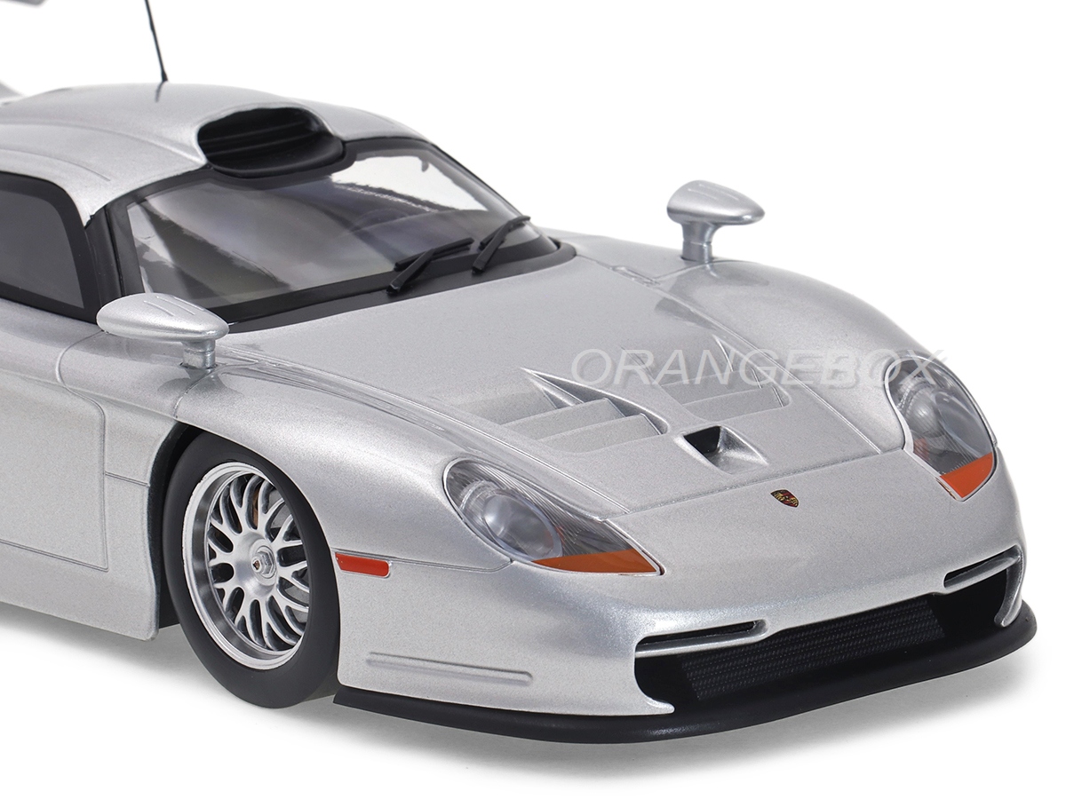 PORSCHE DESIGN Porsche 911 GT1全世界限定1500 Porsche 911 GT1 Street Version 1997 1:18 Werk83 - 20 anos! Loja on