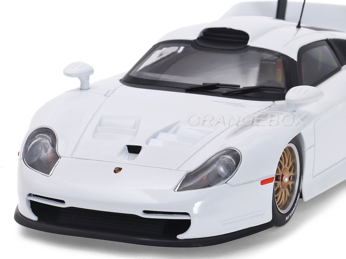 Porsche 911 GT1 Plain Body Edition 1997 1:18 Werk83 - 20 anos