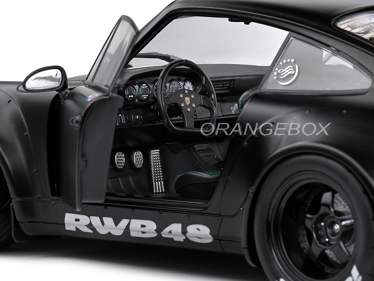 Porsche 911 (964) RWB Rauh-Welt Darth Vader 1:18 Solido - 19