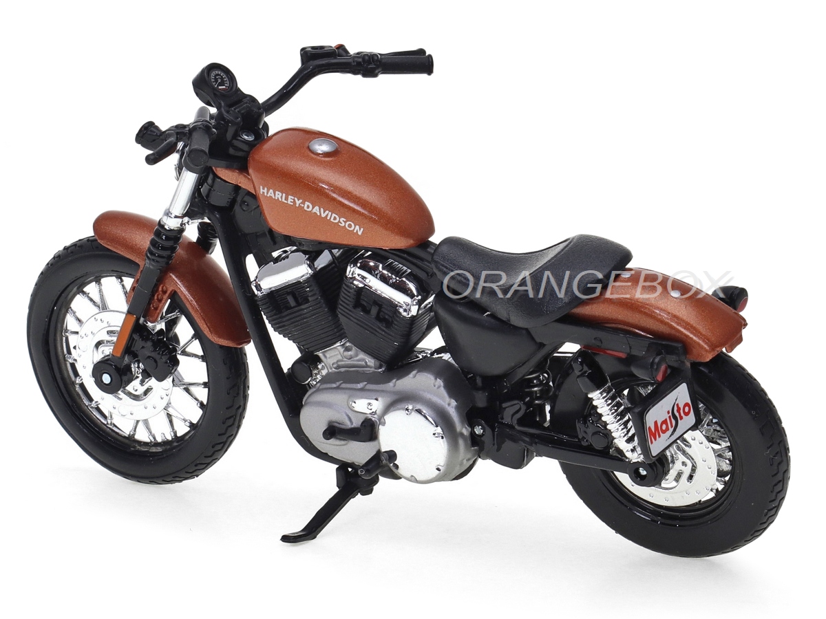 Harley Davidson XL1200N Nightster 2007 Maisto 1:18 Série 38 - 20