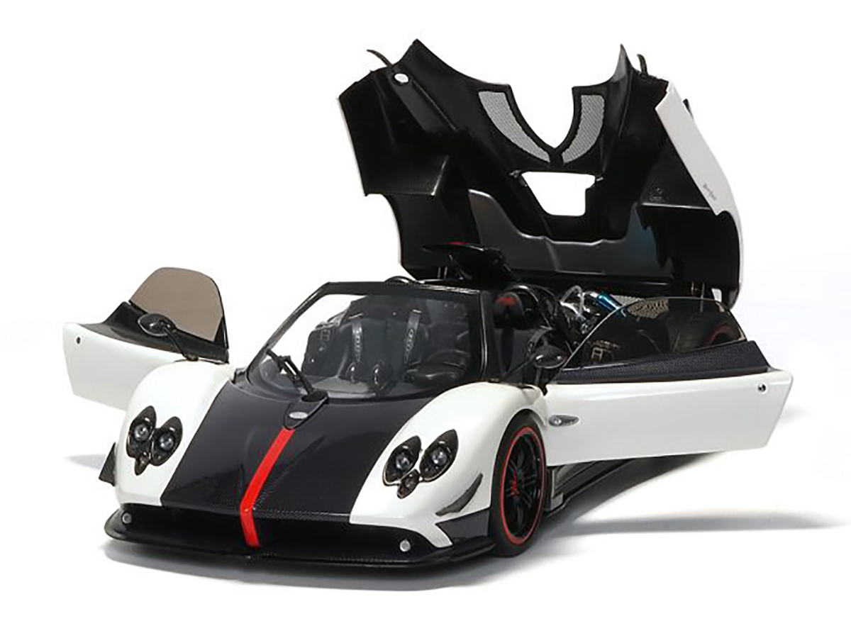 Pagani Zonda Cinque Roadster 2009 1:18 Almost Real Branco - 20