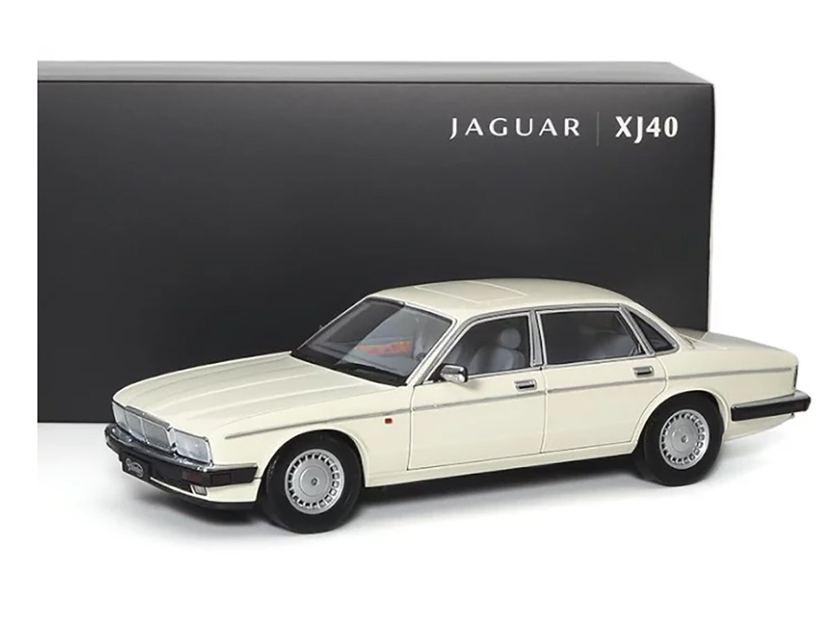 Jaguar Daimler XJ6 (XJ40) 1:18 Almost Real Branco - 19 anos! Loja