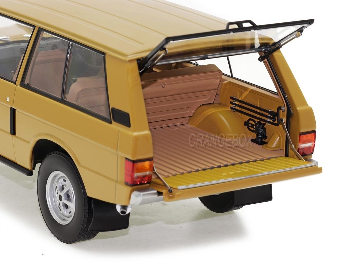 RANGE ROVER EVOQUE COUPE' 2011 WHITE 1:24 Welly Auto Stradali Die Cast