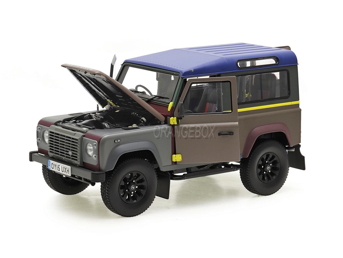 Land Rover Defender 90 Paul Smith Edition 2015 1:18 Almost Real