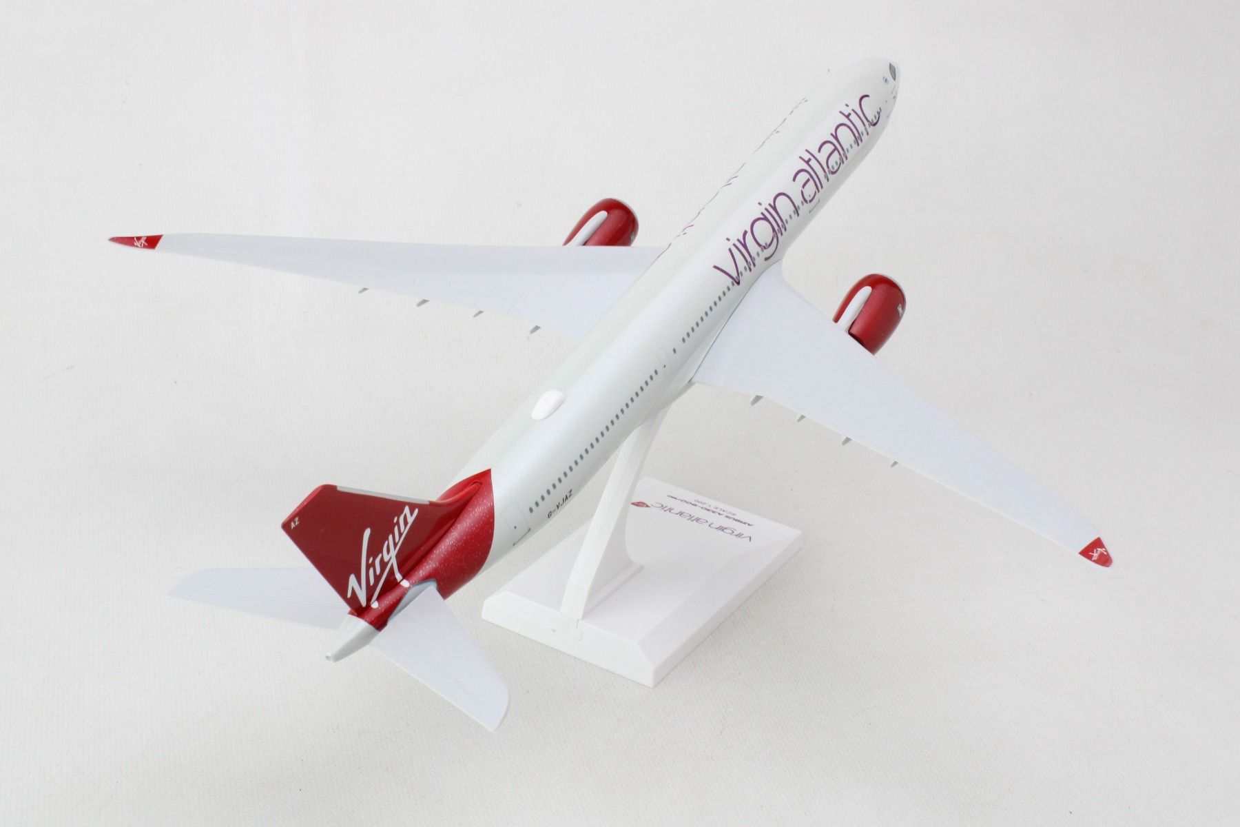 Avião Virgin A330-900neo 1:200 Skymarks - 20 anos! Loja on-line de