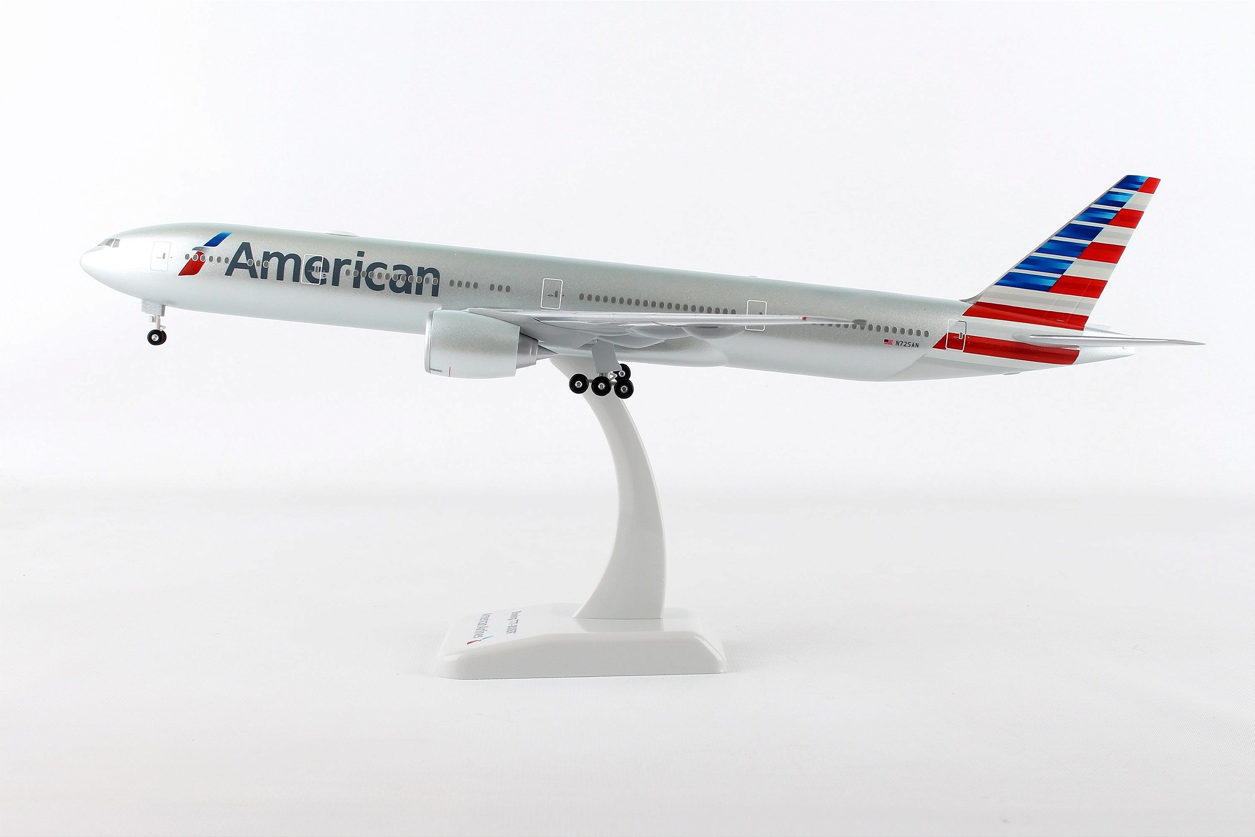 Boeing 777-300er American 1:200 Skymarks Com Trem De Pouso