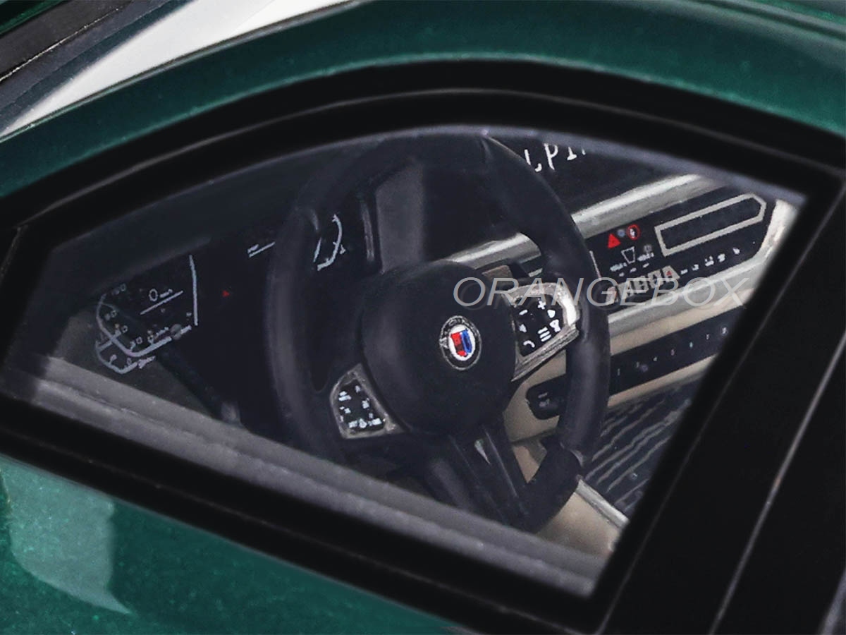 BMW M3 Alpina B3 Sedan 2019 1:18 GT Spirit - 20 anos! Loja on-line
