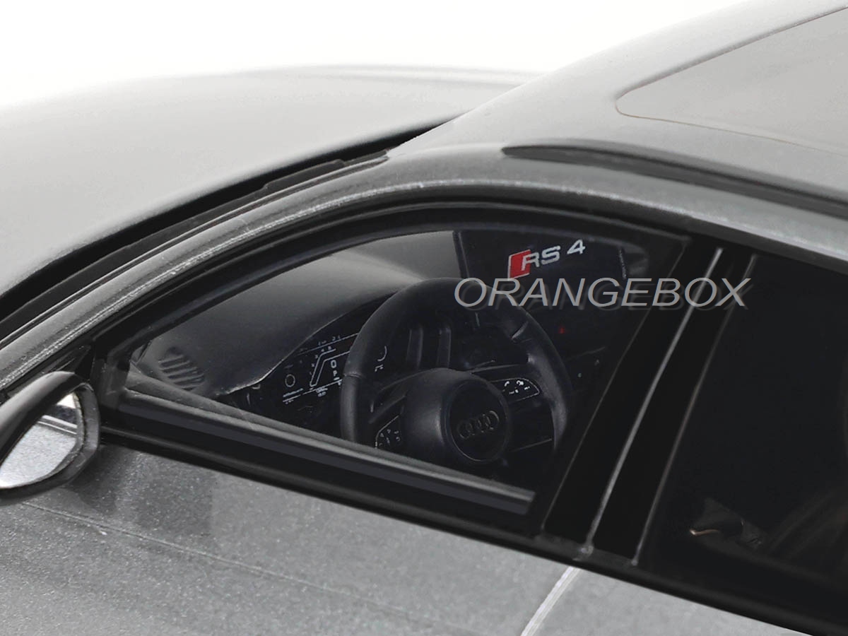 Audi RS4 Avant Competition 2023 1:18 GT Spirit Cinza - 20 anos