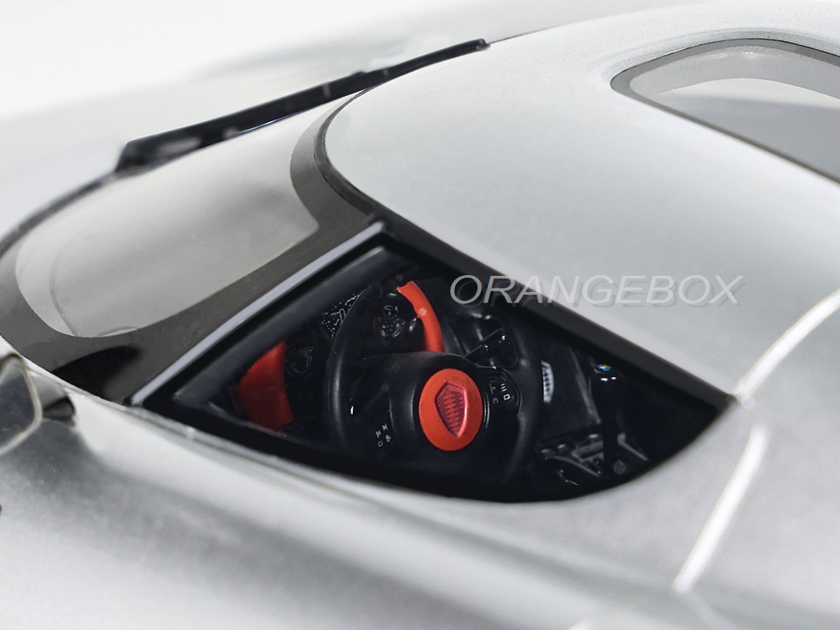 Koenigsegg CC850 2023 1:18 GT Spirit Cinza - 19 anos! Loja on-line