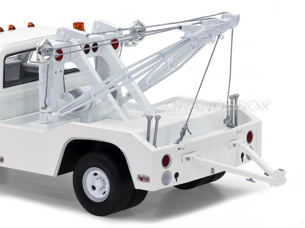 Chevrolet C-30 Dually Wrecker 1968 1:18 Greenlight Branco - 20