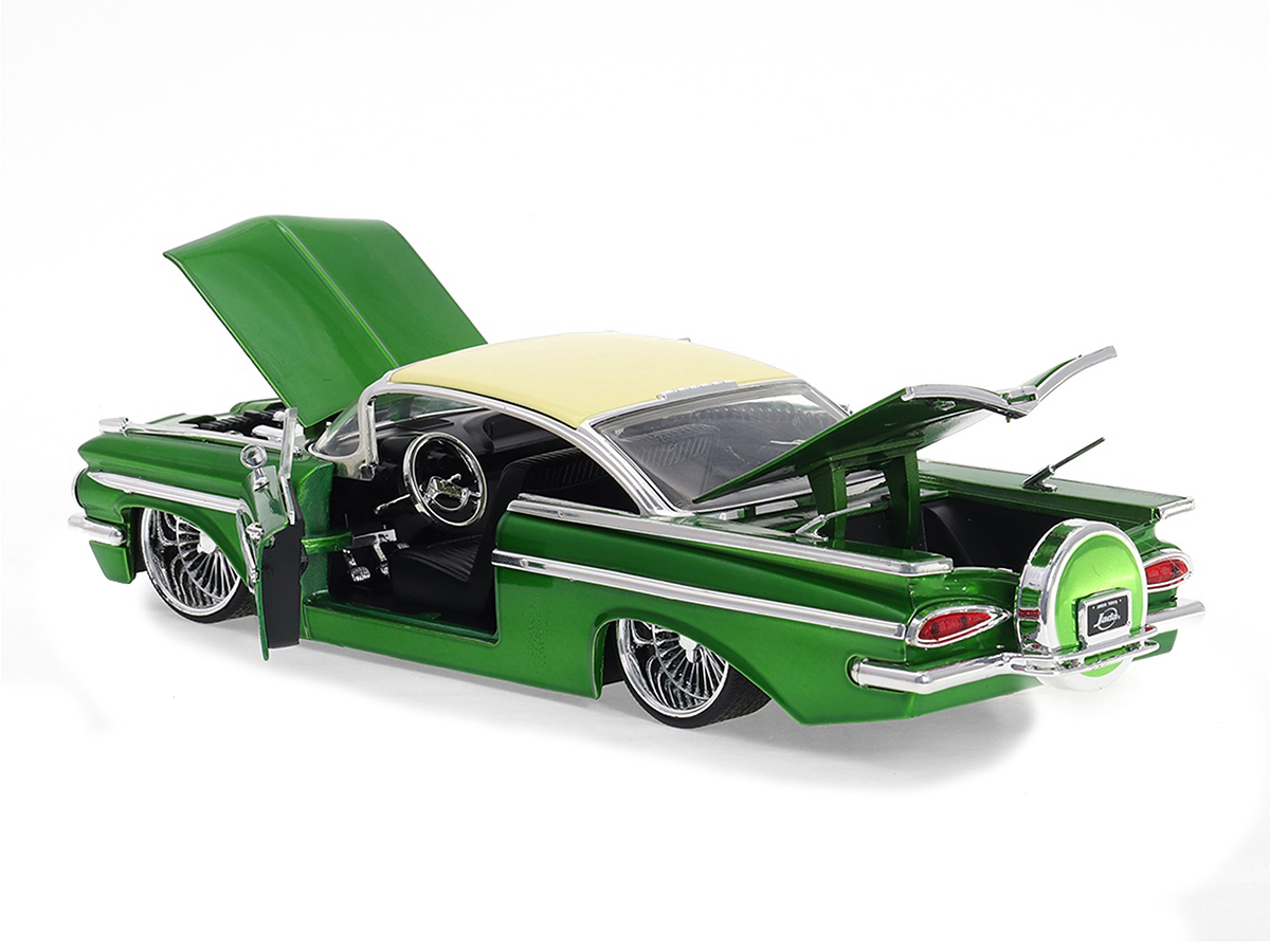 Chevrolet Impala 1959 Lowrider DUB 1:24 Jada Toys Verde - 20 anos