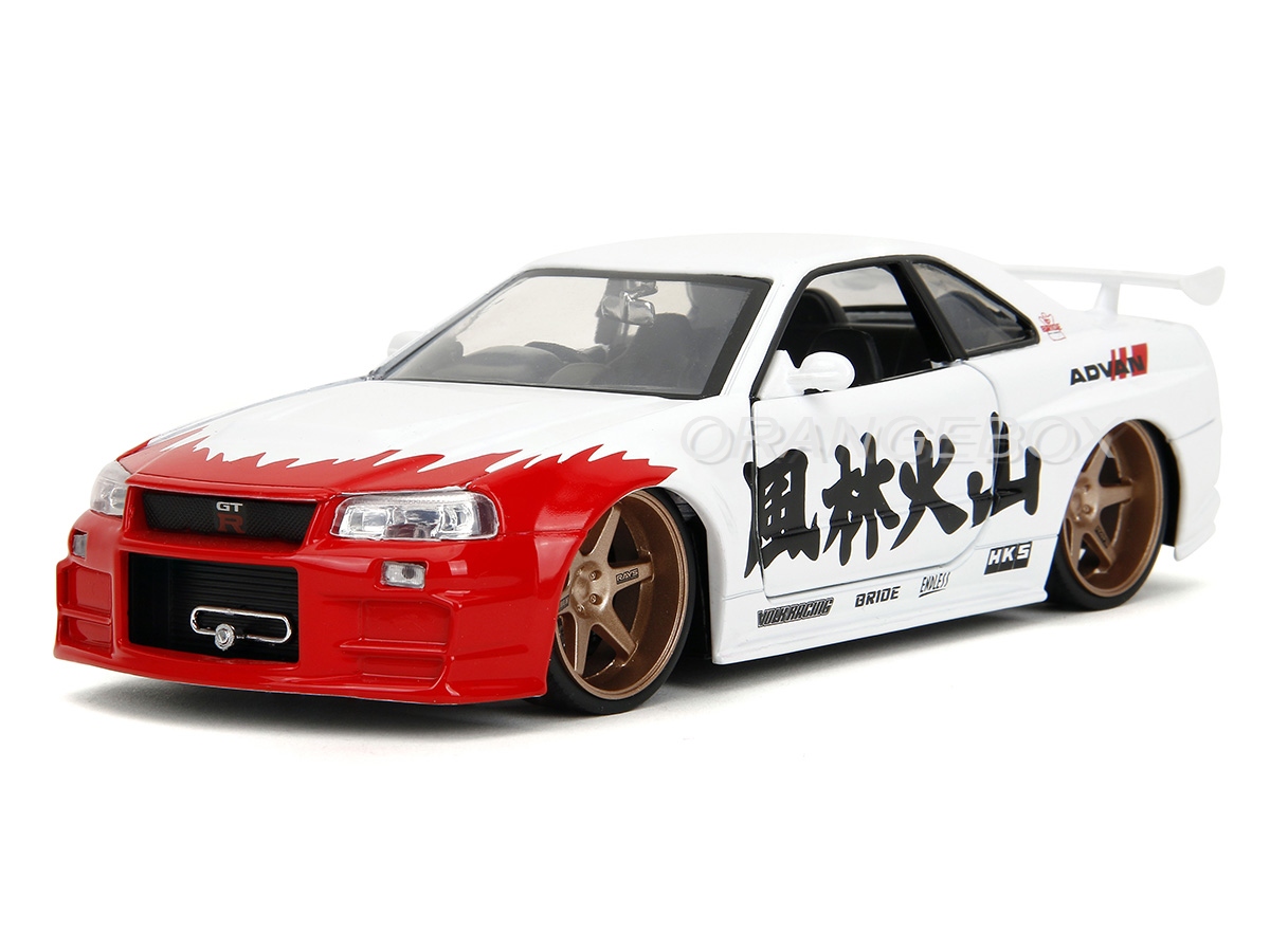 Nissan Skyline GT-R (R34) 2002 Street Fighter + Figura Ryu Jada