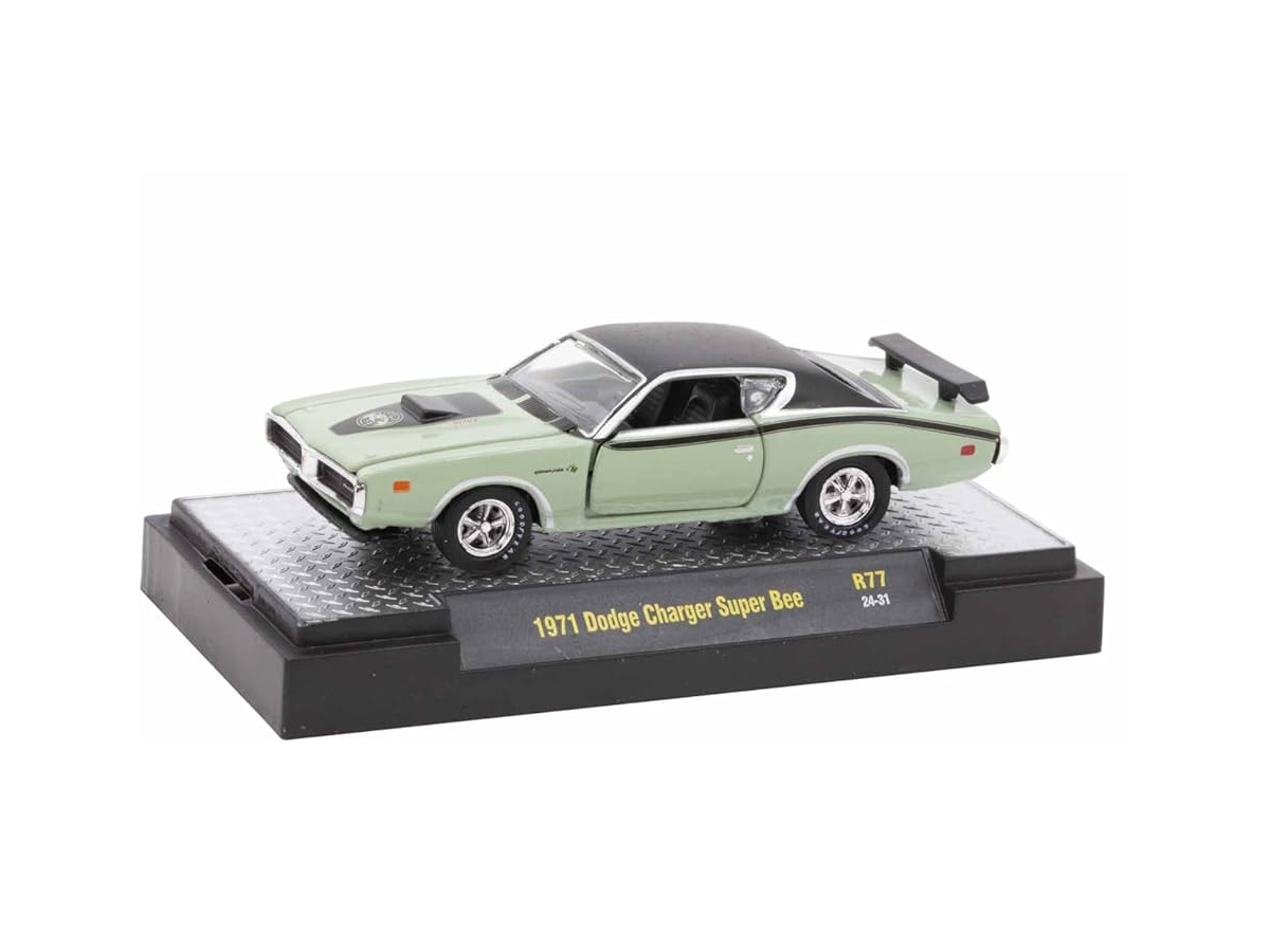 Dodge Charger Super Bee 1971 R77 1:64 M2 Machines - 20 anos! Loja