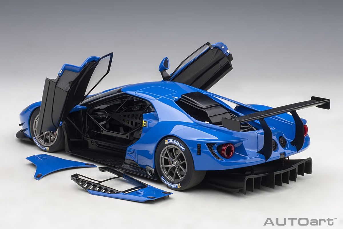 Ford GT GTE Plain Body Version 1:18 Autoart Azul - 19 anos! Loja