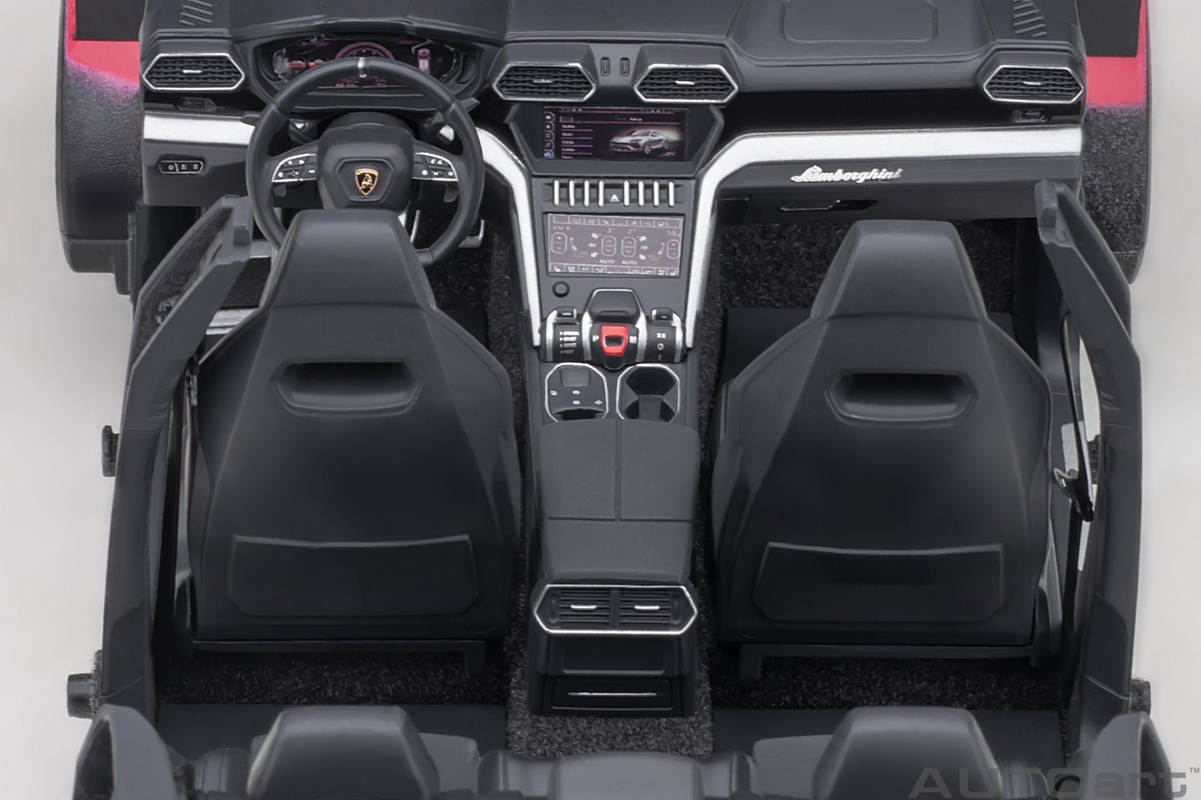 Lamborghini Urus 1:18 Autoart Vermelho - 19 anos! Loja on-line de