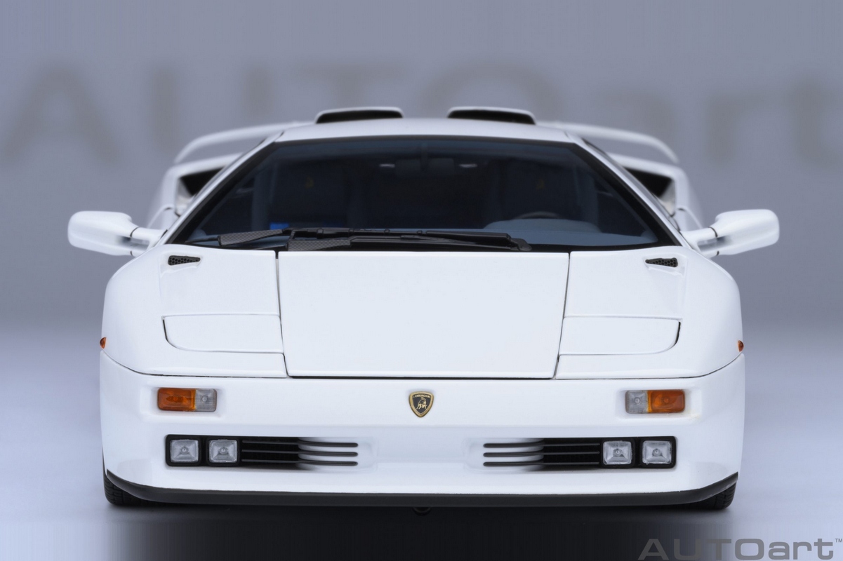 Lamborghini Diablo SE JOTA 1:18 Autoart Branco - 20 anos! Loja on