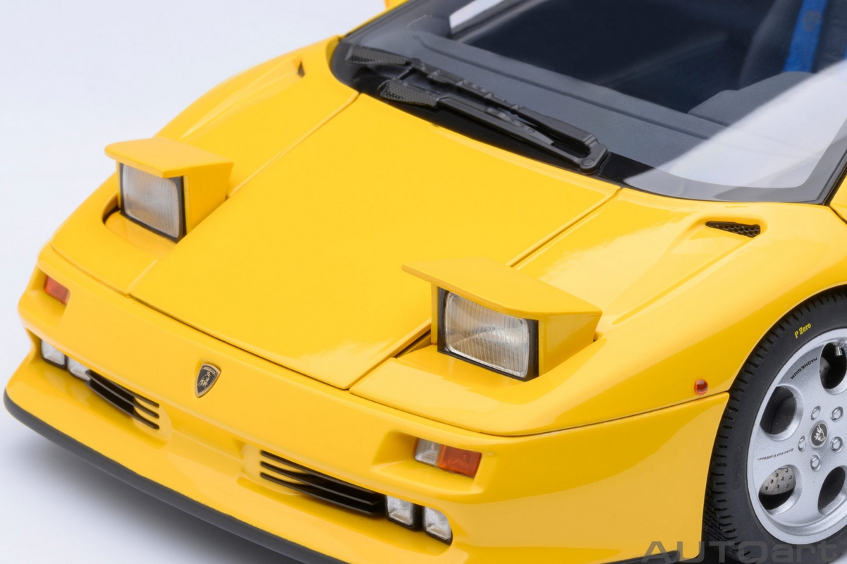 車　ＡＵＴＯ・Ａｒｔ　1/18　Ｌａｍｂｏｒｇｈｉｎｉ　Ｄｉａｂｌｏ　ミニカー Lamborghini Diablo SE 30th Anniversary 1:18 Autoart Preto - 19