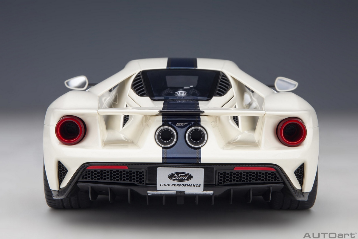 Ford GT 2022 64 Prototype Heritage Edition 1:18 Autoart Branco