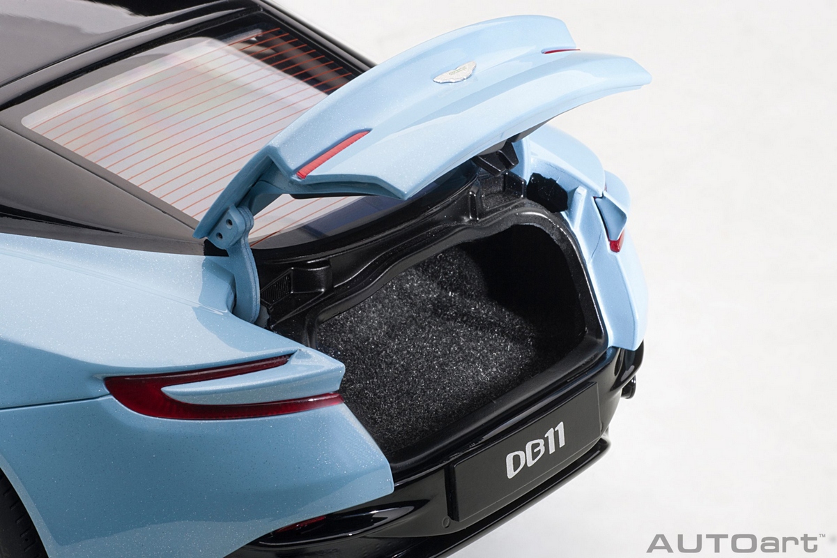 Aston Martin DB11 1:18 Autoart Azul - 20 anos! Loja on-line de