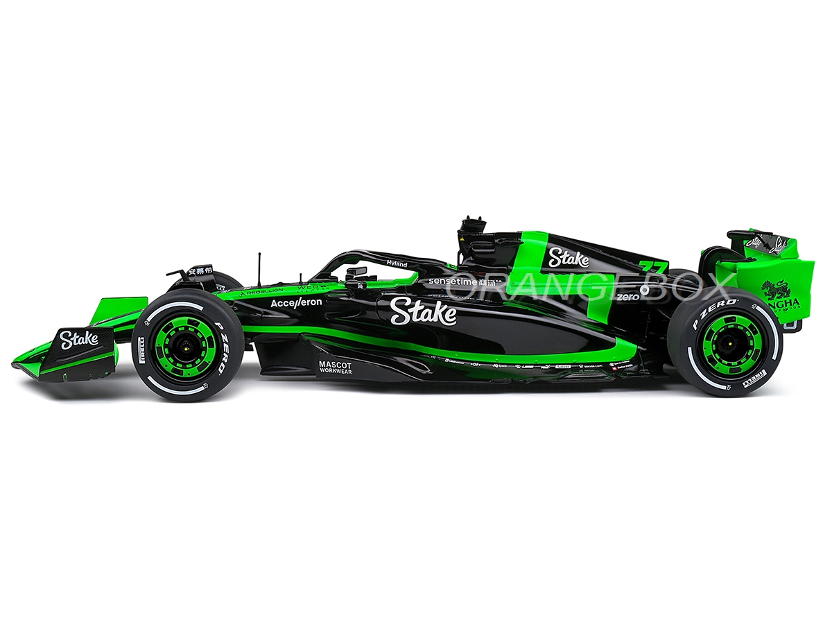 Fórmula 1 Kick Sauber C44 2024 Show Car 1:18 Solido - 20 anos