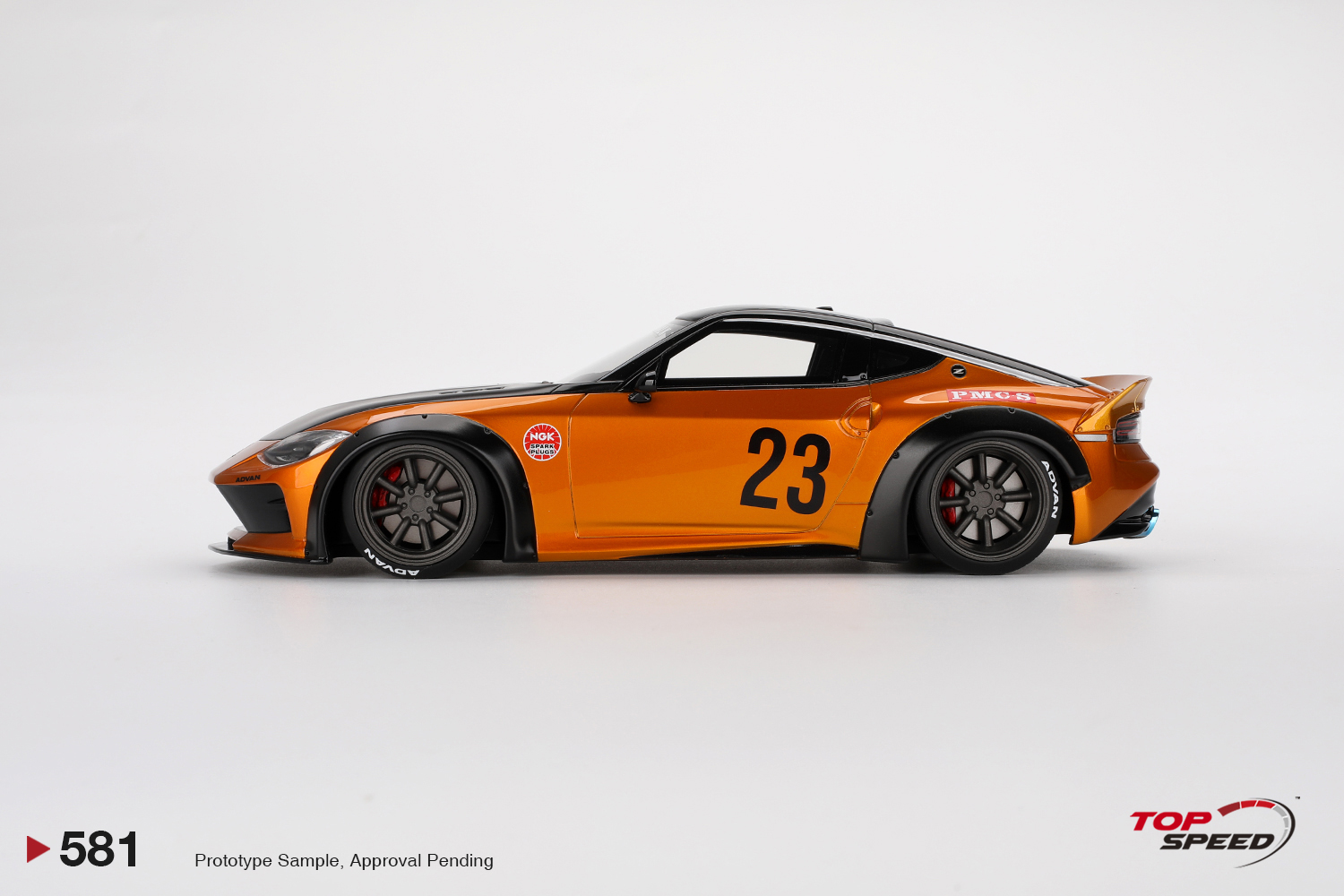Nissan Z LB Nation Works 1:18 TopSpeed Gold - 20 anos! Loja on