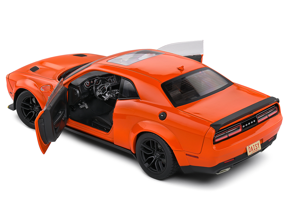Dodge Challenger R/T Scat Pack General Lee Tribute 2023 1:18