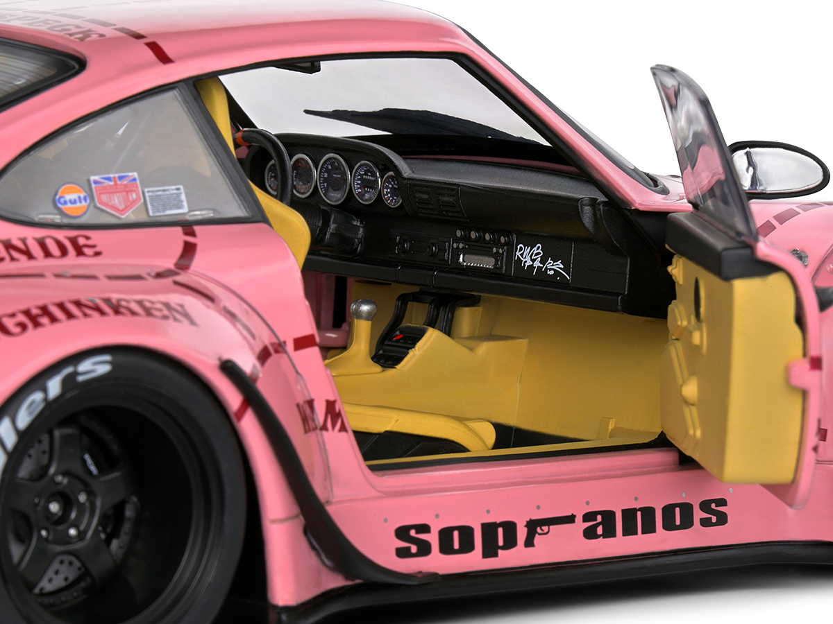 Porsche 911 (993) RWB Body Kit Pink Pig 1:18 Solido - 19 anos