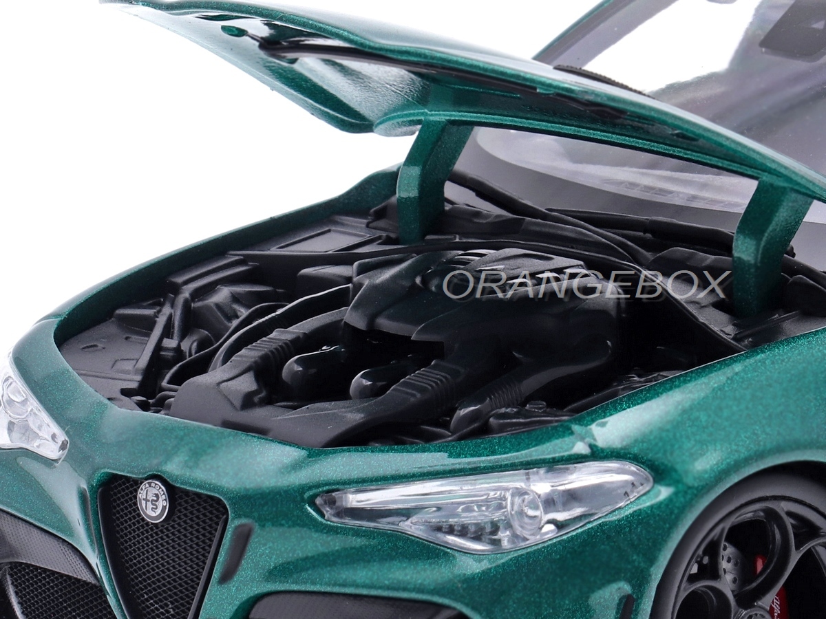 Alfa Romeo Giulia GTA 2020 1:18 Bburago Verde - 20 anos! Loja on