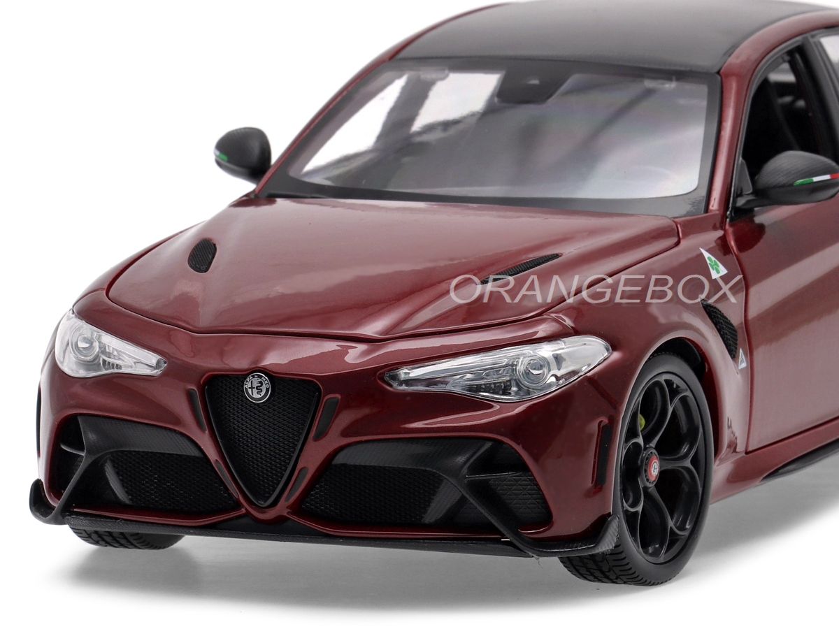 Alfa Romeo Giulia GTA 2020 1:18 Bburago Bordo - 20 anos! Loja on