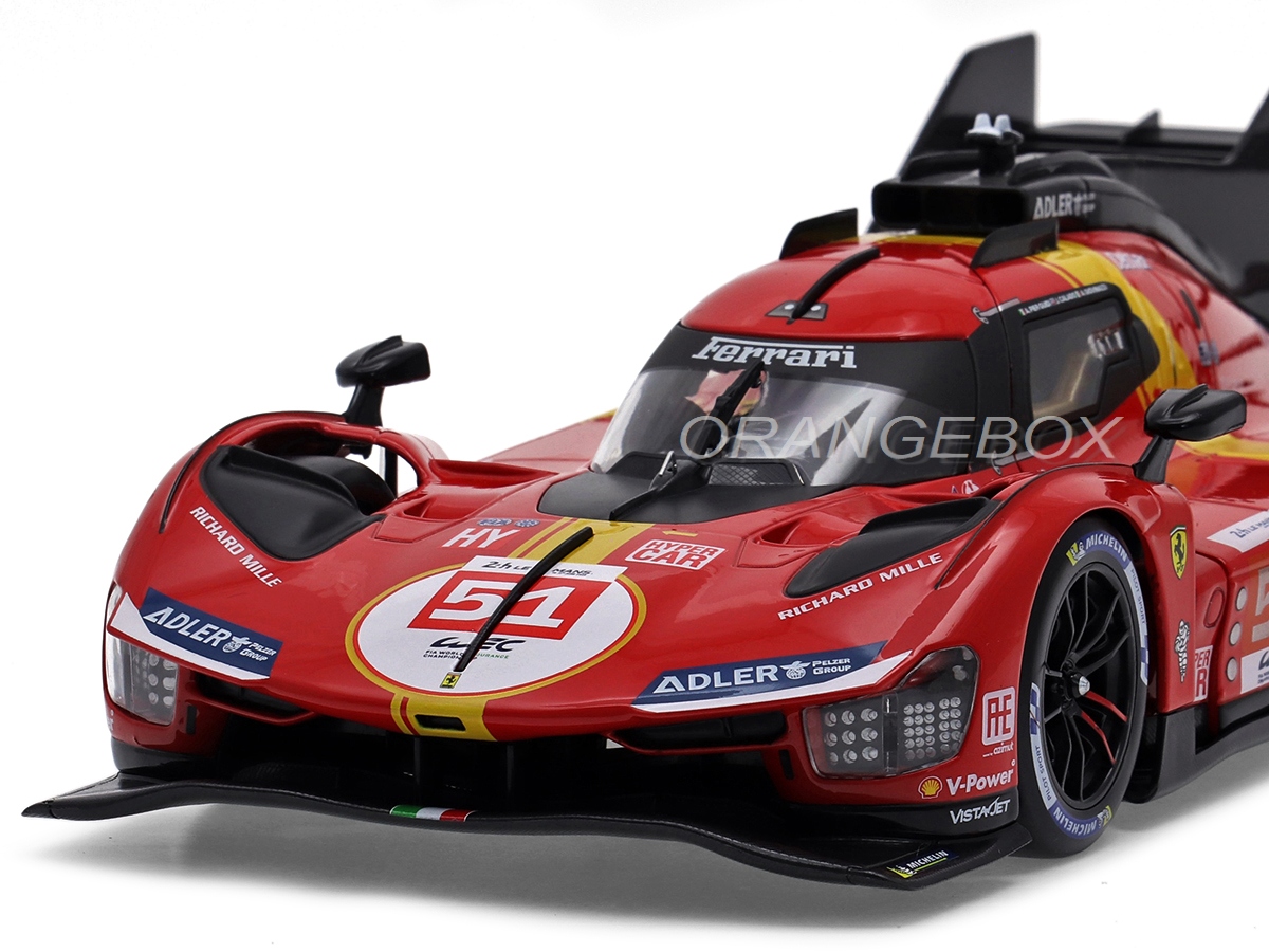 【ユウユウ】Bburago 1/18 Ferrari 499P 2023 Ferrari 499P Winner 24 Horas Le Mans 2023 1:18 Bburago - 20 anos