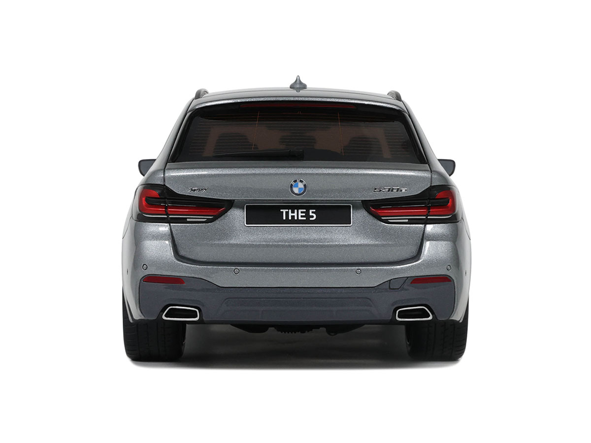 BMW 530E Xdrive M Sport Touring 2023 1:18 GT Spirit - 20 anos