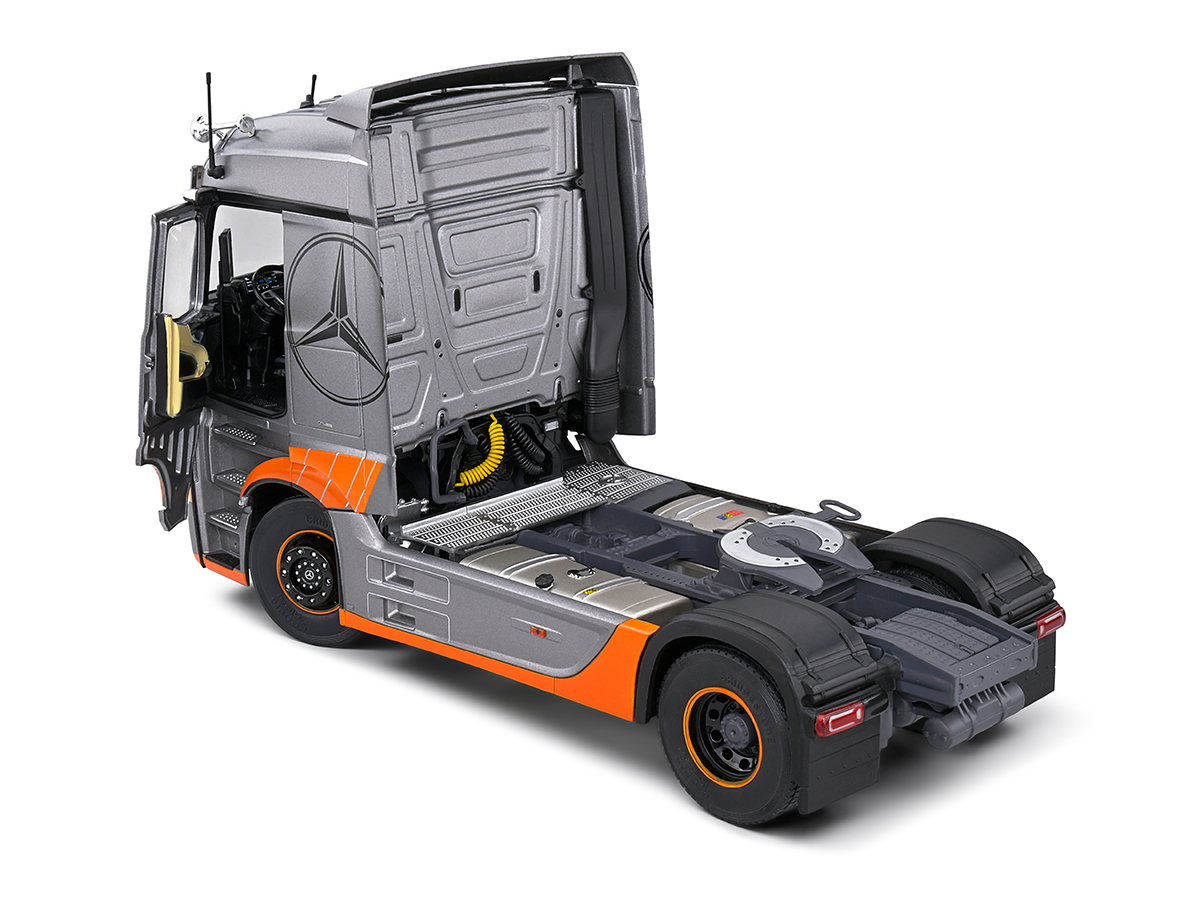 Mercedes Benz Actros L Grand Prix Edition 2019 1:24 Solido - 20